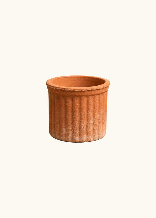 Colonna, Ribbed Terracotta Planter