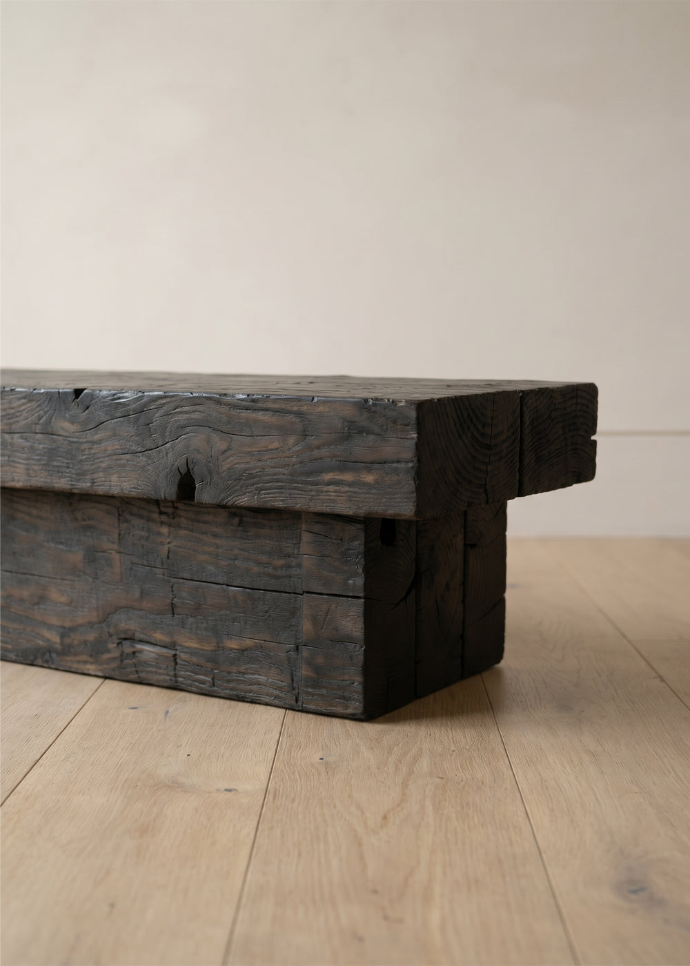 Kura, Solid Wood Plinth Table