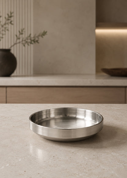 Tetsu stainless steel side bowl detail